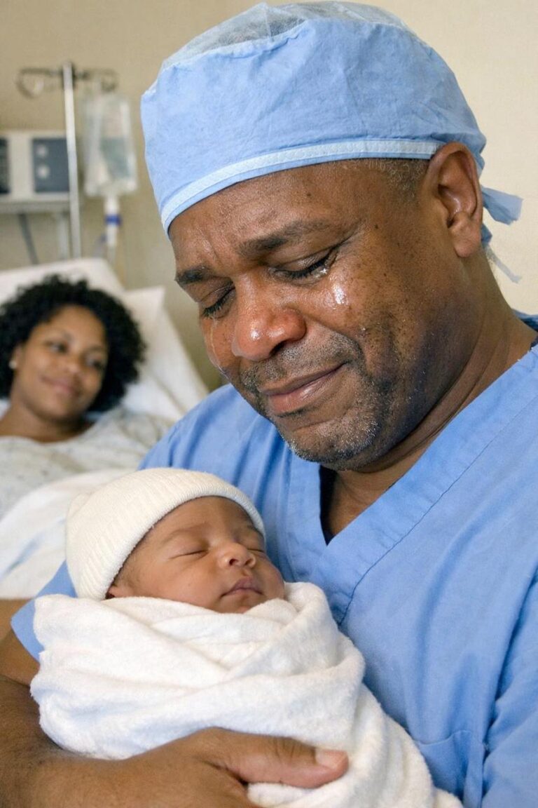 She Arrived At The Hospital To Deliver Her Baby, But The Doctor Broke Down In Tears The Moment He Saw The Newborn… – News
